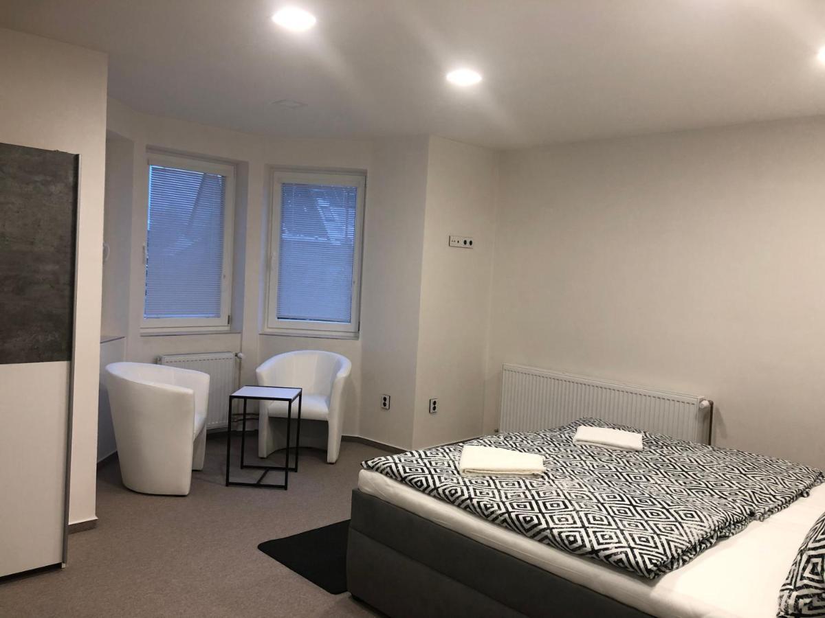 Apartmany U Merkuru Česká Lípa Exteriör bild